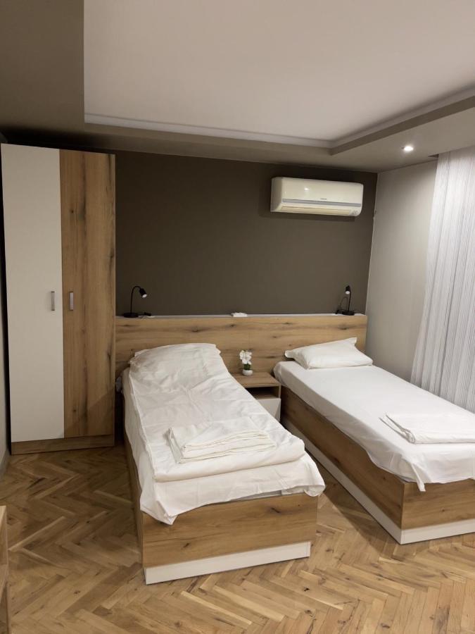 Ivet Guest rooms Varna Extérieur photo